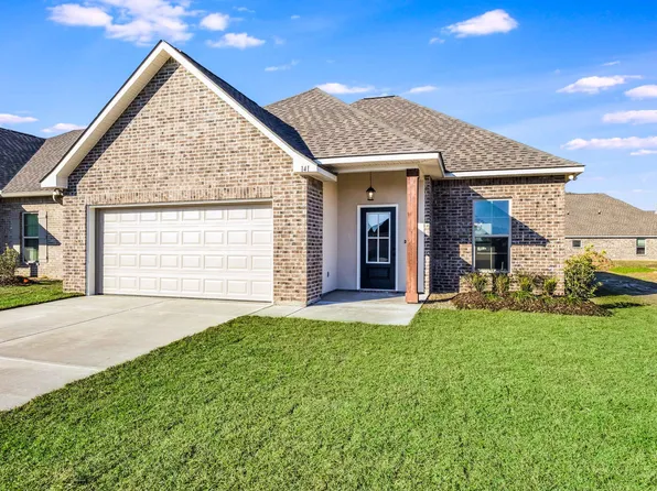 141 Ridley Ln, Youngsville, LA 70592