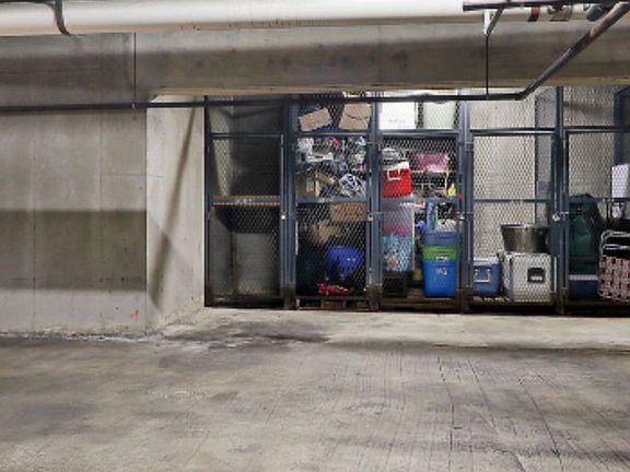 5th image of 1100 E Randville Dr Unit 100