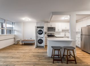 38 Dixington Cres, Toronto, ON M9P 2K7