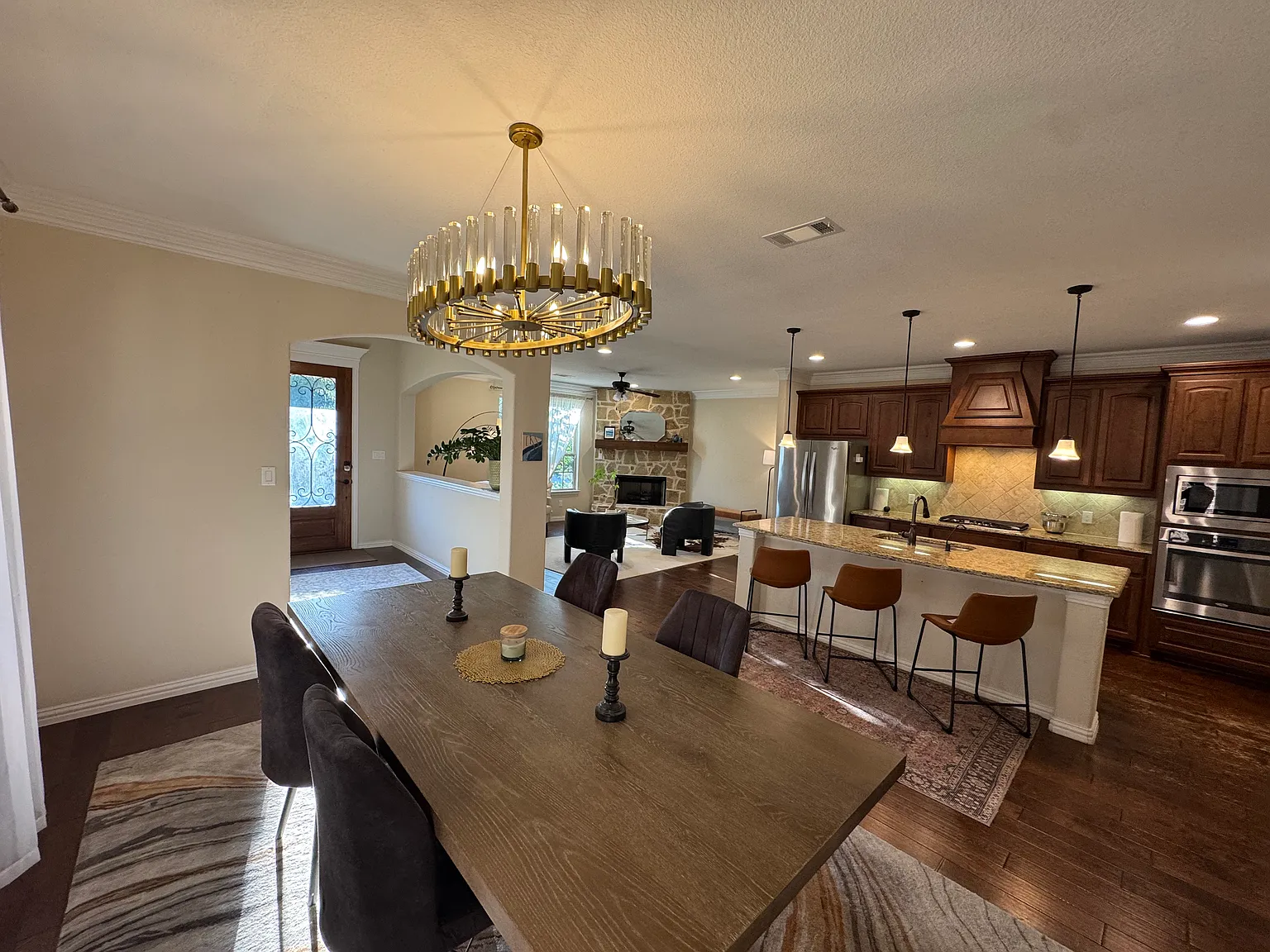 216 Post View Dr — Photo 4