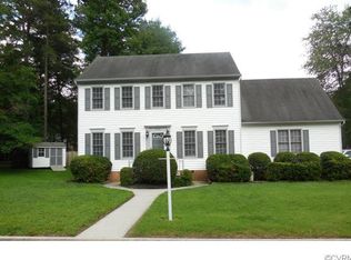 11101 Kentshire Ln, Chester, VA 23831