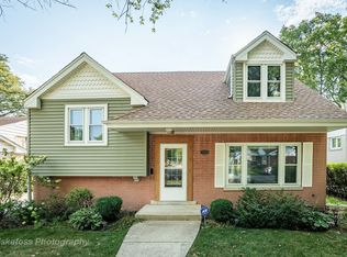 1705 S Grace Ave, Park Ridge, IL 60068