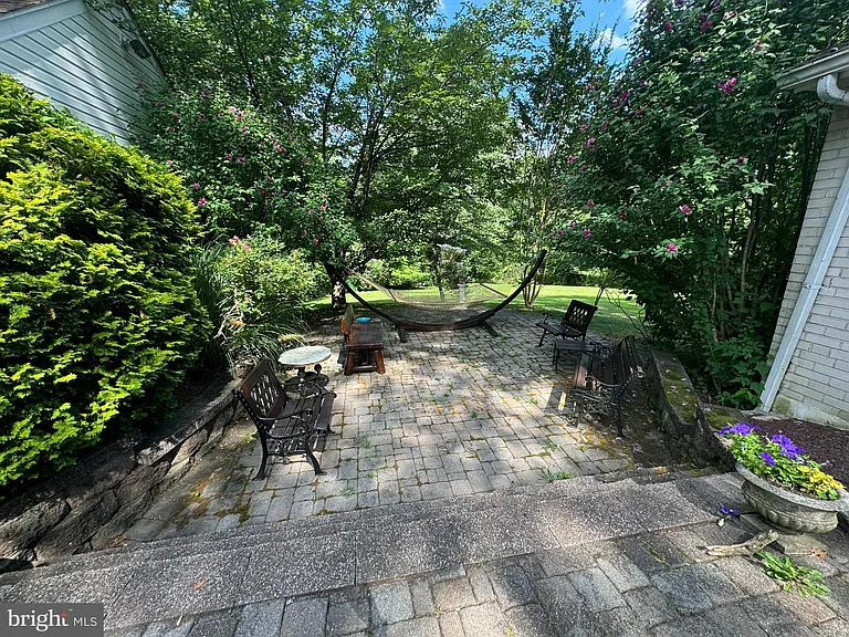 417 Wingate Rd — Photo 11