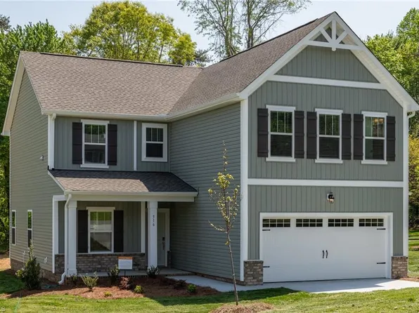 516 Holly Ridge Dr #1000, Winston Salem, NC 27105