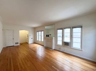 233 S Gale Dr #3/4, Beverly Hills, CA 90211