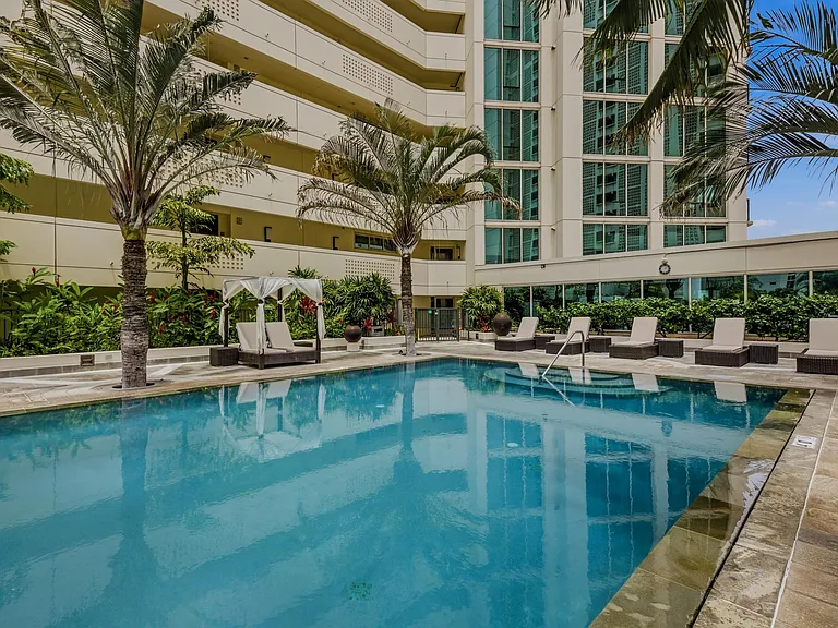 1837 Kalakaua Ave #703 — Photo 3