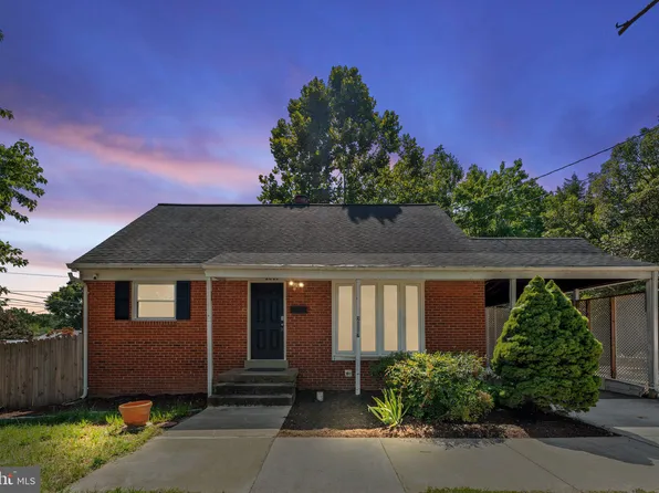2007 Radford Dr, Woodbridge, VA 22191