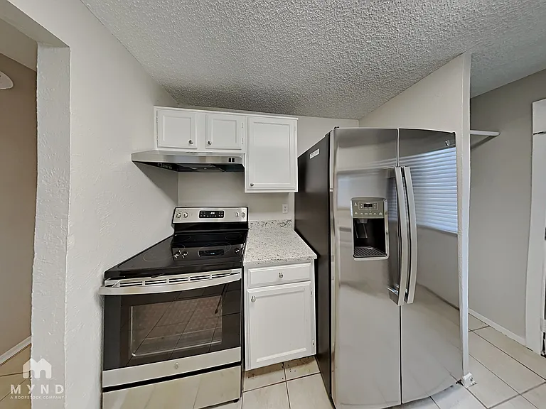 7417 Shadow Bend Dr — Photo 6