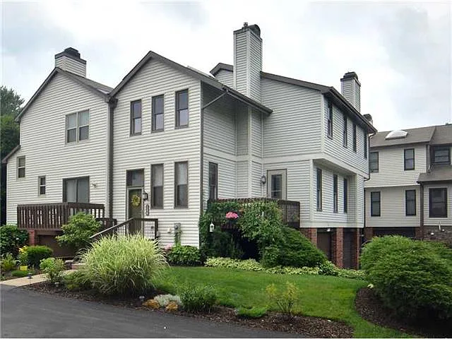 136 Spring Run Dr photo 1