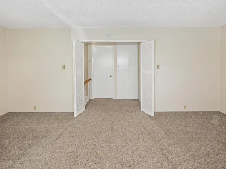 9677 Easter Way — Photo 14