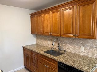 2035 Exeter Dr #B, Boca Raton, FL 33434