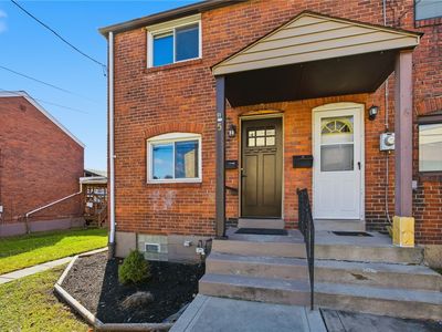 5 Rosamond St, Mc Kees Rocks, PA, 15136