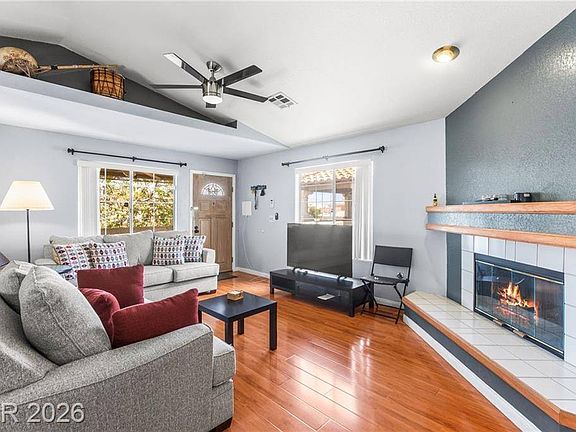 2nd image of 6832 Elm Creek Dr