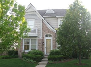 1712 Fielding Dr, Glenview, IL 60026