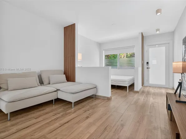 1334 Euclid Ave APT 4, Miami Beach, FL 33139