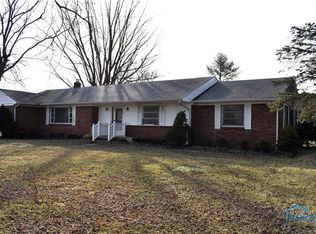 3838 Albon Rd, Monclova, OH 43542