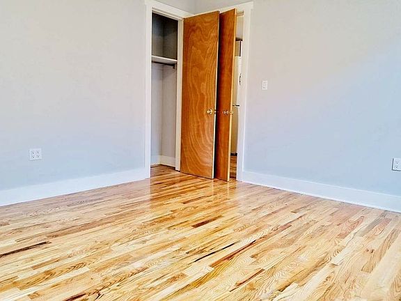 5th image of 2690 University Ave APT 4C
