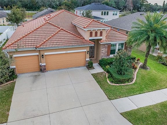 3rd image of 2115 Valterra Vista Way