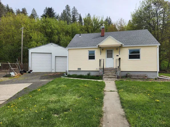 208 E Harrison St, Colfax, WA 99111