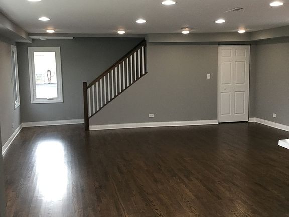 3rd image of 7106 170th St