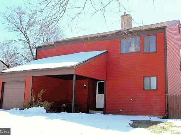 224 Twin Rivers Dr N, East Windsor, NJ 08520