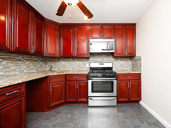 2nd image of 3452 Ely Ave #A