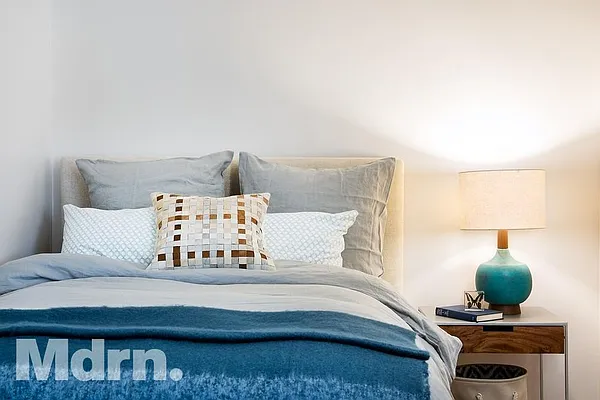 Rented by Mdrn Residential | media 7