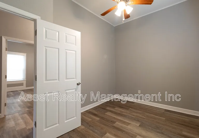 2638 Barton St — Photo 14