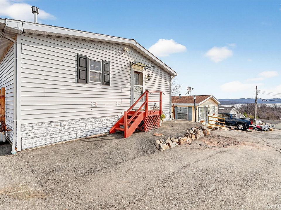 1st image of 31 Thamsen Drive