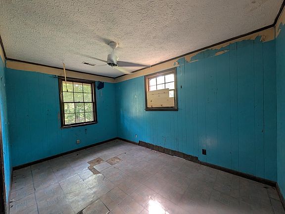 5th image of 6703 Oak Hill Rd