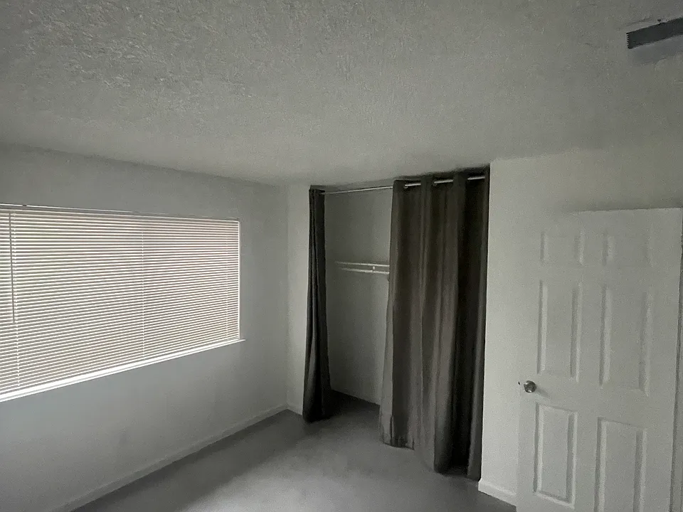 126 Quasar Cir