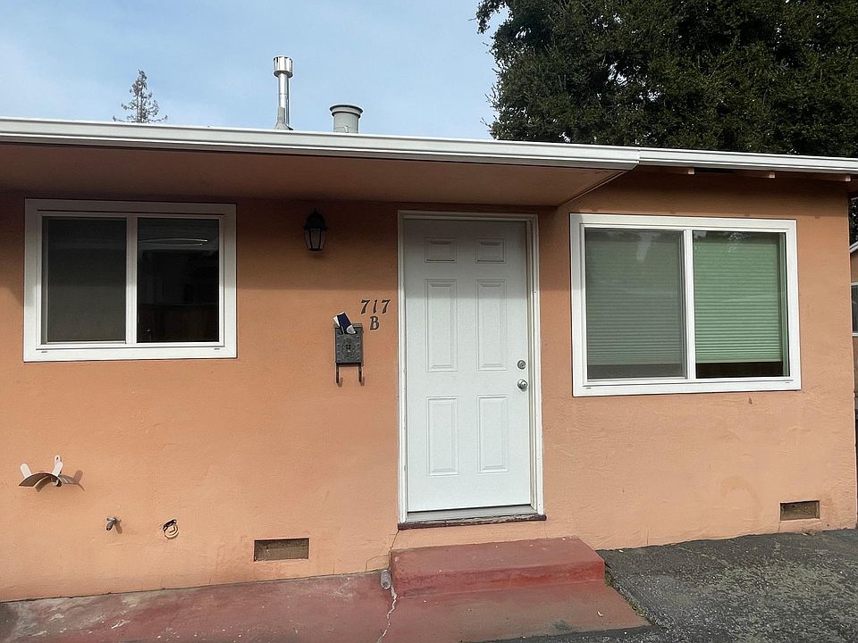1st image of 717 Ehrhorn Ave #B