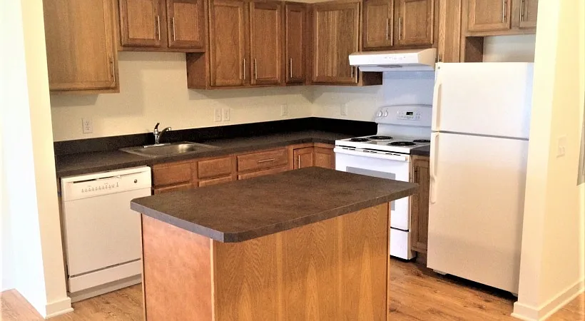 The Willows at North East — Photo 2