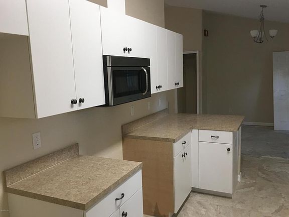 5th image of 6538 NW 66th Ct