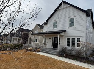 10878 S Gresham Dr, South Jordan, UT 84009