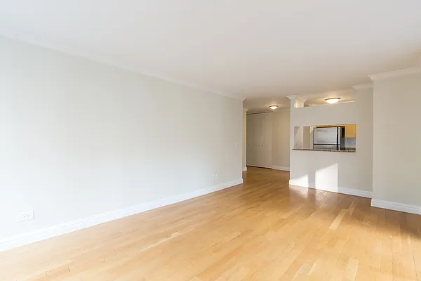 Rented by Stonehenge NYC LLC | media 4