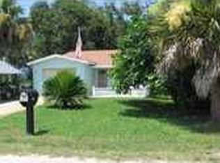 214 Lincoln Ave, New Smyrna Beach, FL 32169