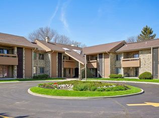 Glenwood Condominiums, Glendale, WI 53209