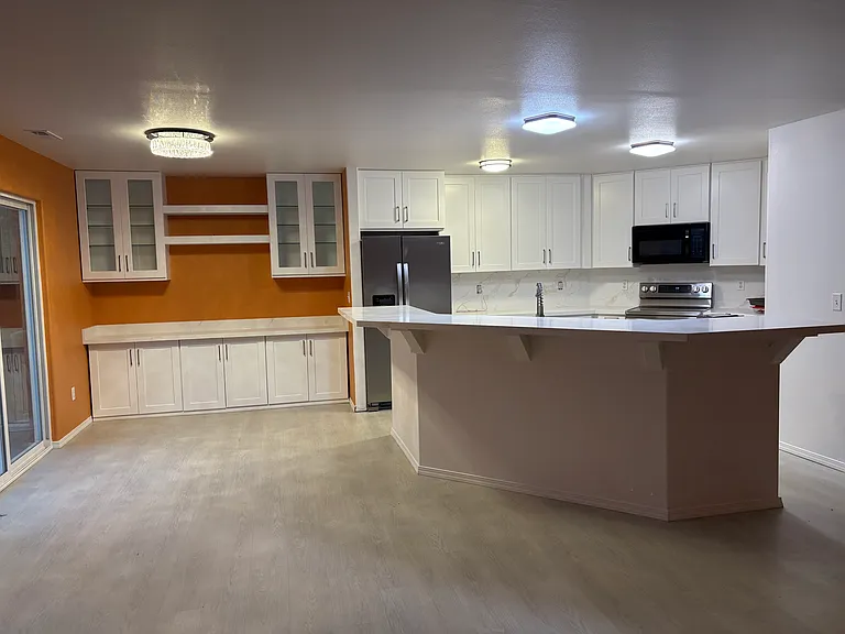 Brand new cabinets and new appliances (LG stove with Air-Fryer, LG dishwasher) 
in Kitchen and breakfast Nook