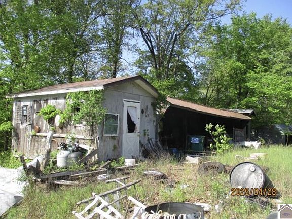 2nd image of 1218 Weston Rd