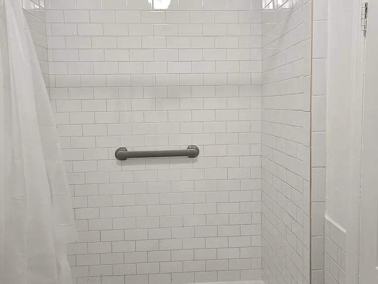 18 Sherwood Ave #1 — Photo 15