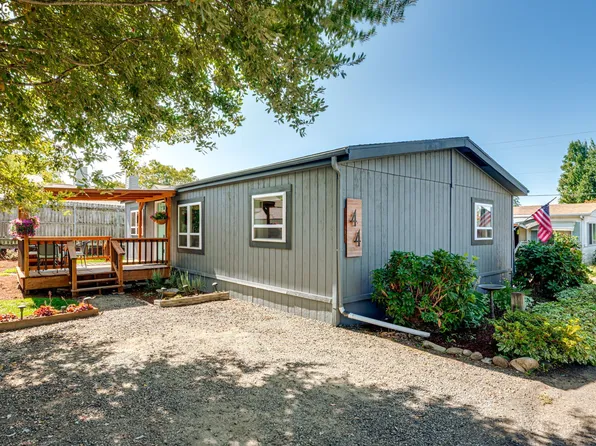 1003 NW 139th St Unit 44, Vancouver, WA 98685