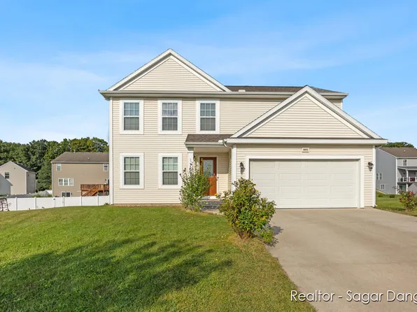 4693 Quaker Hill Ct, Kentwood, MI 49512