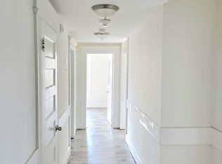 424 Pembroke St #2S, Bridgeport, CT 06608