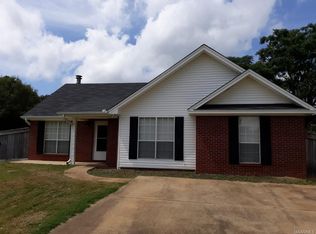 81 Cardinal Ct, Wetumpka, AL 36092