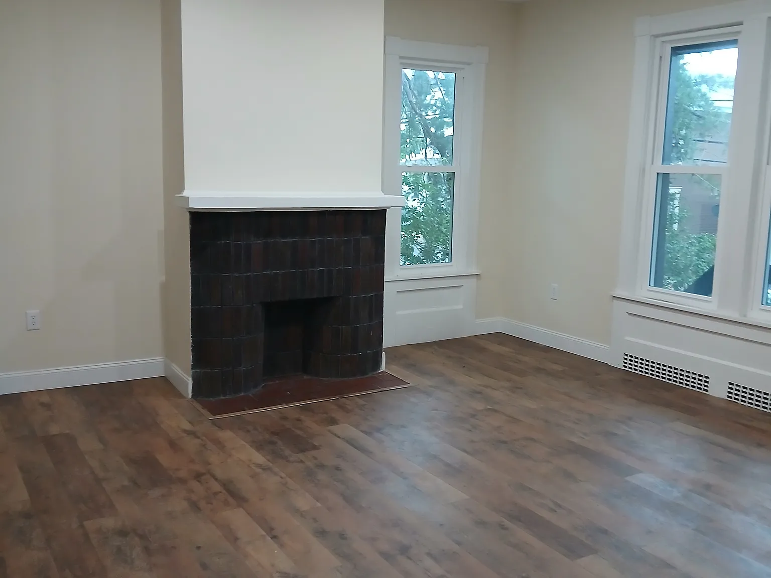 3 bed, $1,750 — Photo 2