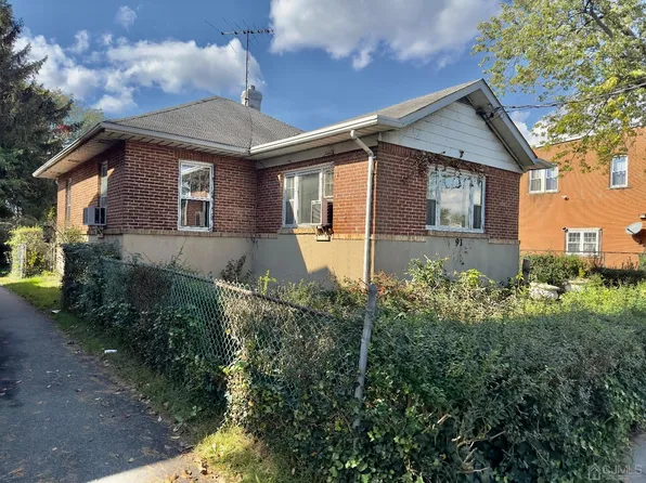 91 Ford Ave, Fords, NJ 08863
