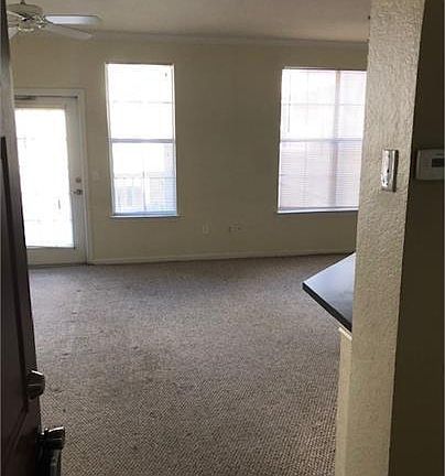 3rd image of 860 N Orange Ave #312-1
