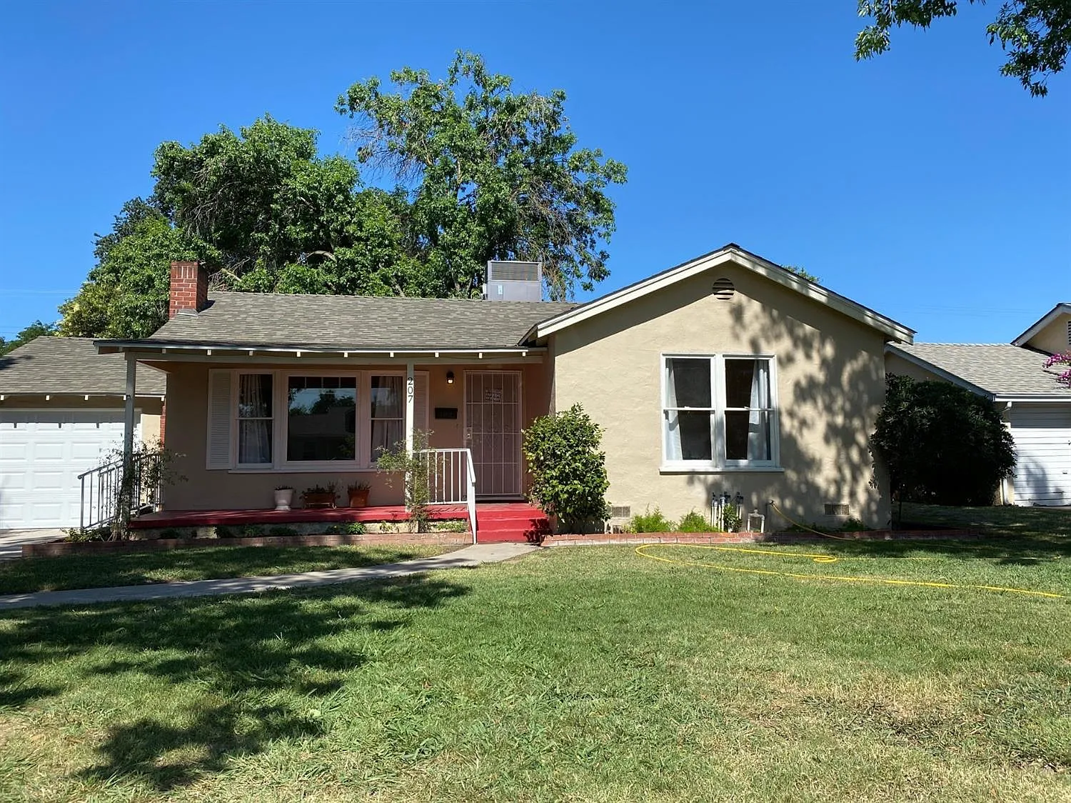 207 Rosina Ave photo 1