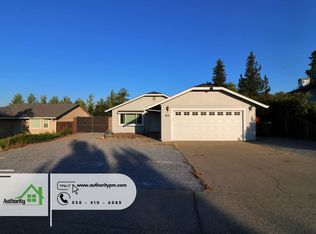 804 Springer Dr, Redding, CA 96003